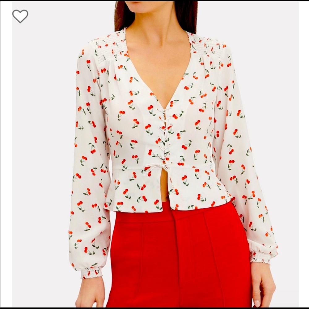 Intermix 100% silk Sienna cherry print blouse size 6